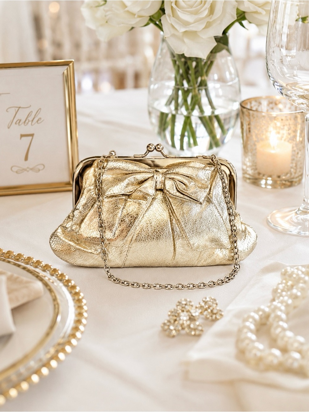 FORMAL GOLD CLUTCH